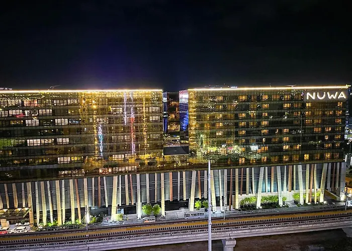 Lovely Penthouse Across Of Dreams, Airport Apartamento *