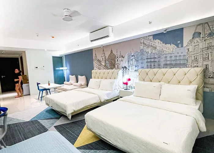 Apartamento Lovely Penthouse Across Of Dreams, Airport *